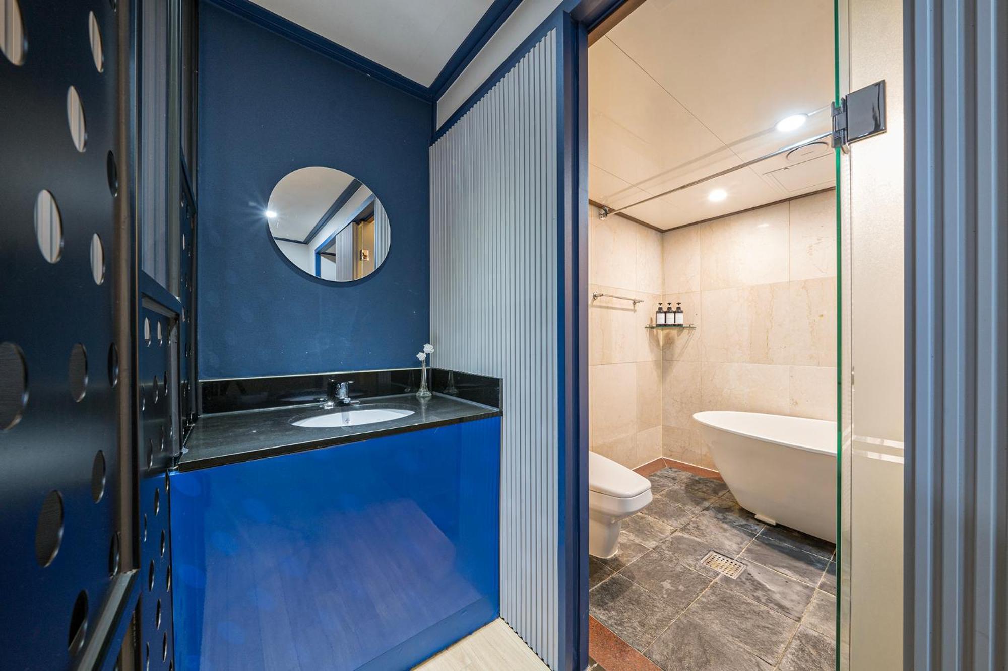 Noblesse Hotel Jeju Exterior photo