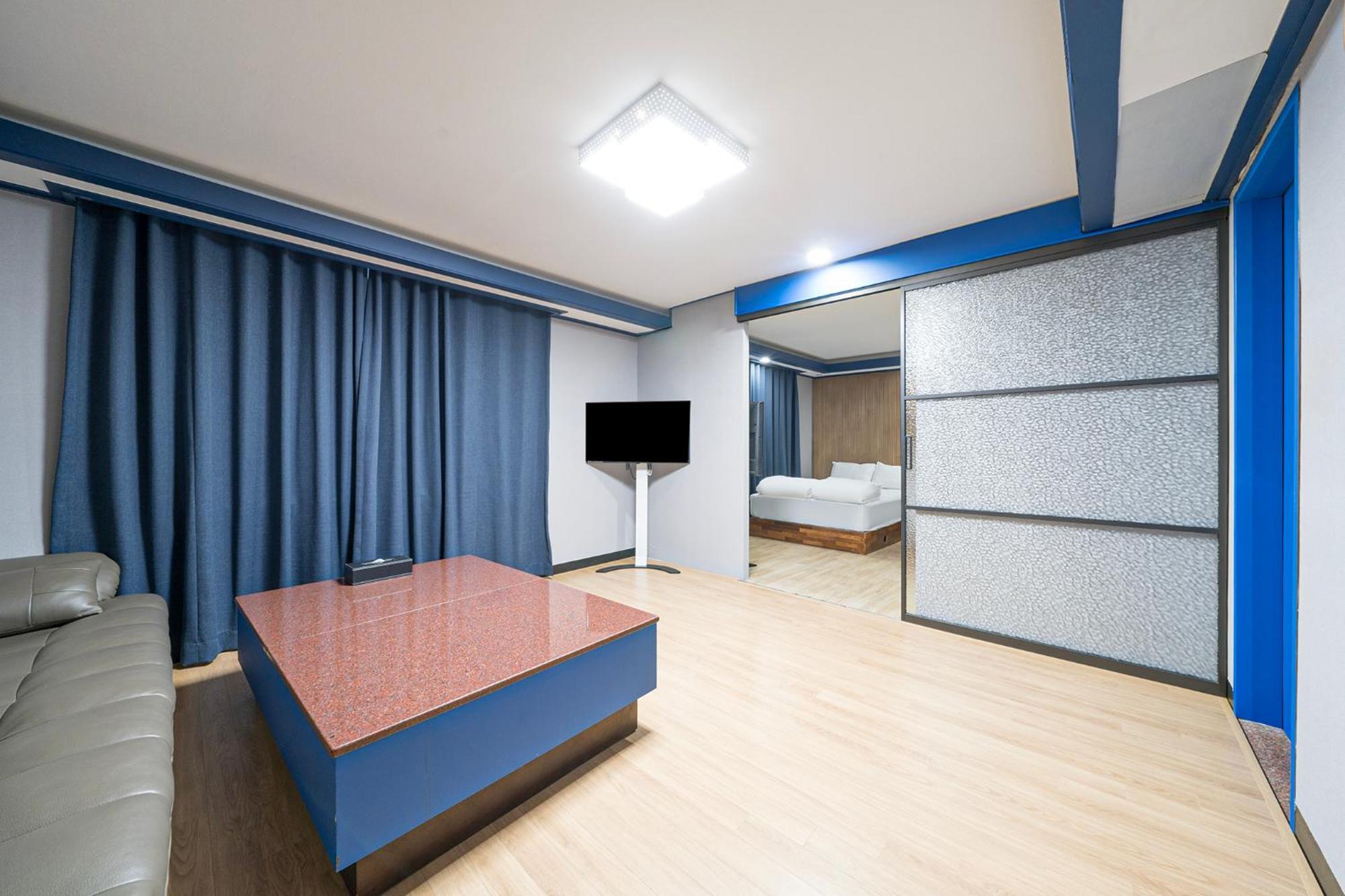 Noblesse Hotel Jeju Exterior photo